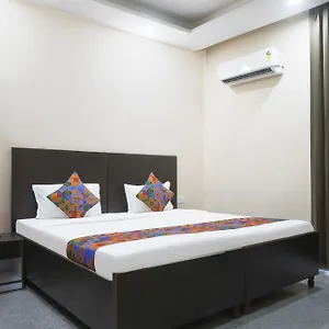 Hotel Fabhotel Bliss Premium